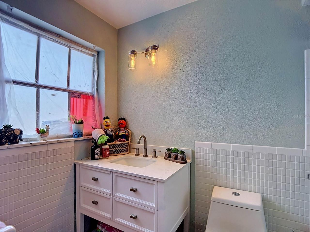 5433 Front Drive , Holiday, FL 34690 Photo