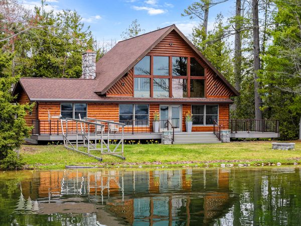 4055 Lake Street, Lewiston, MI 49756