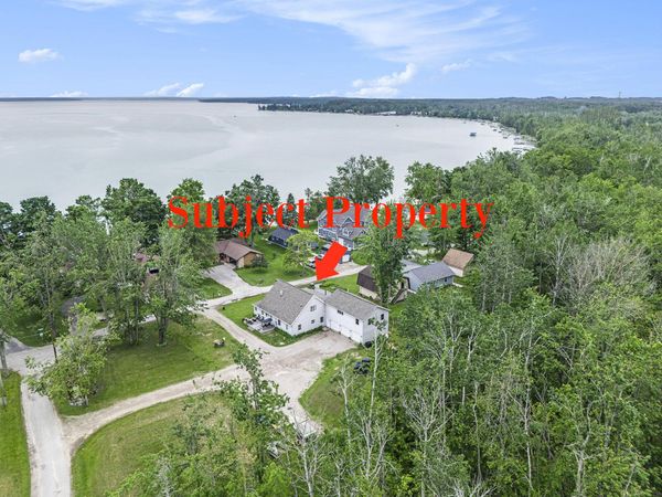 50 W Parkway Drive, Cheboygan, MI 49721