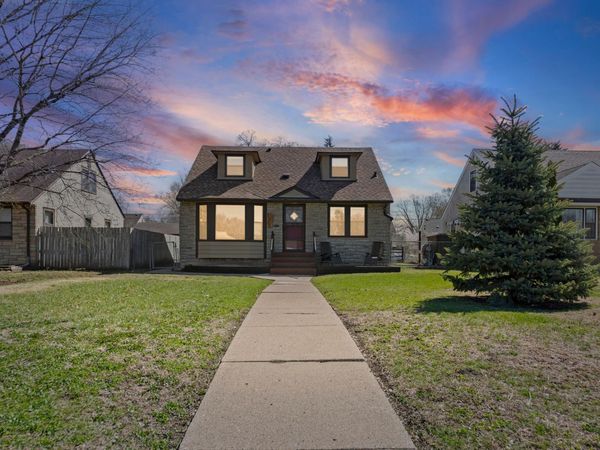 5521 30th Avenue S, Minneapolis, MN 55417