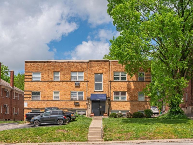 6469 Montgomery Road, Cincinnati, OH 45213 Photo 1