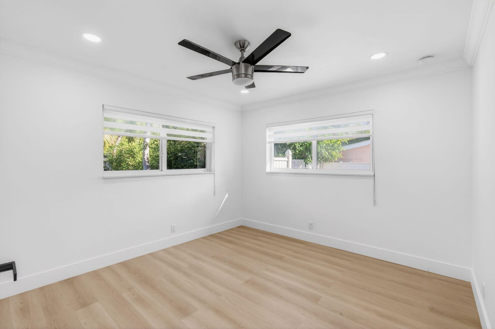 360 SW 2nd Street, Boca Raton, FL 33432 Photo