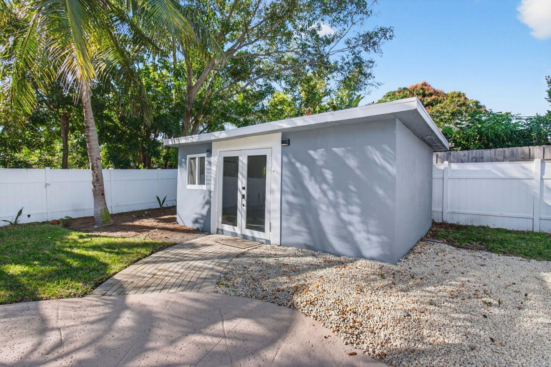 360 SW 2nd Street, Boca Raton, FL 33432 Photo