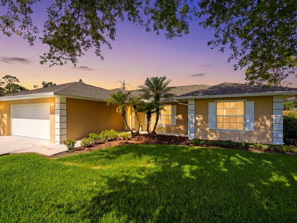 5105 Paleo Pines Circle, Fort Pierce, FL 34951