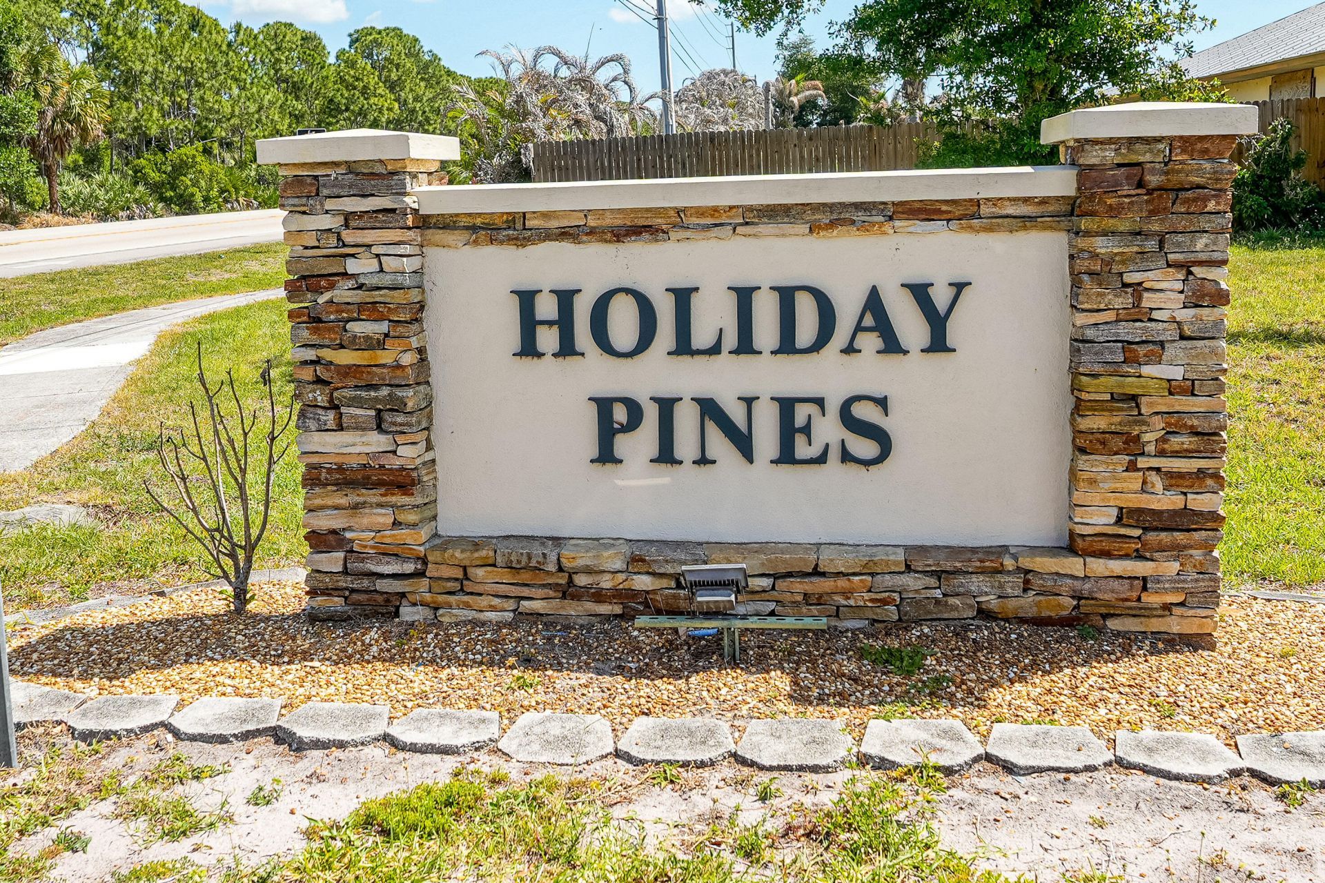 5105 Paleo Pines Circle, Fort Pierce, FL 34951 Photo