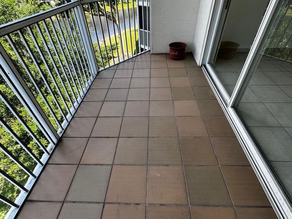 7763 Southampton Terrace, Unit 405, Tamarac, FL 33321