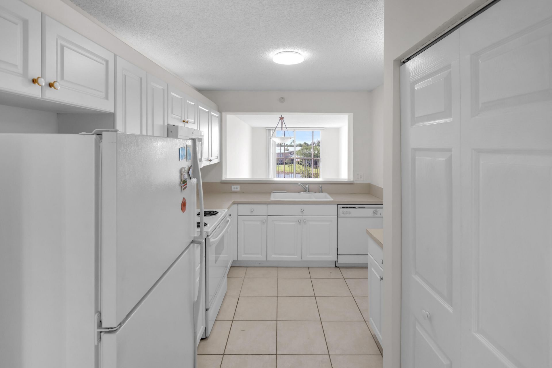 7763 Southampton Terrace, Unit 405, Tamarac, FL 33321 Photo