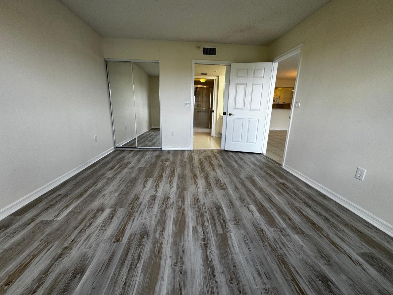 7763 Southampton Terrace, Unit 405, Tamarac, FL 33321 Photo