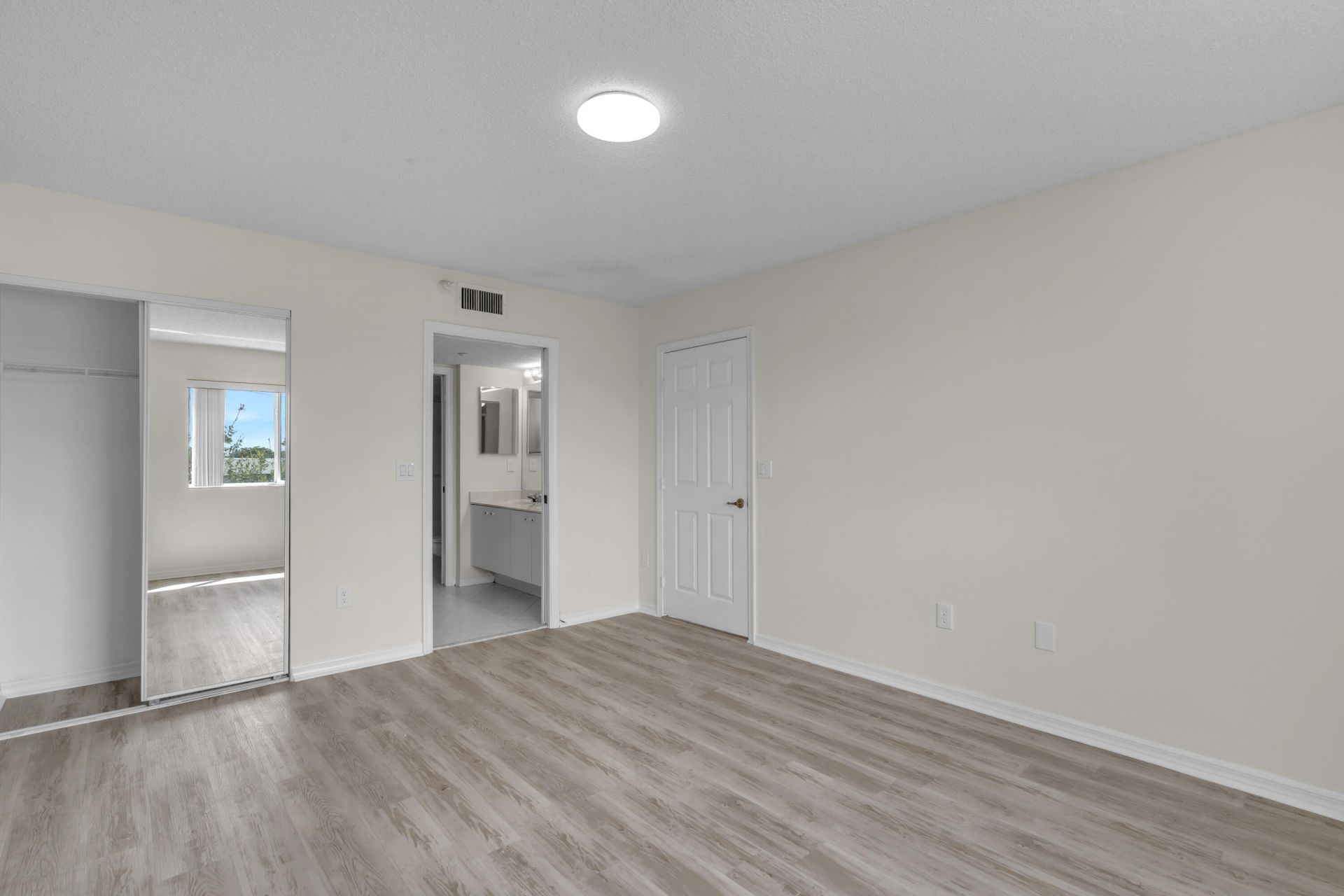 7763 Southampton Terrace, Unit 405, Tamarac, FL 33321 Photo