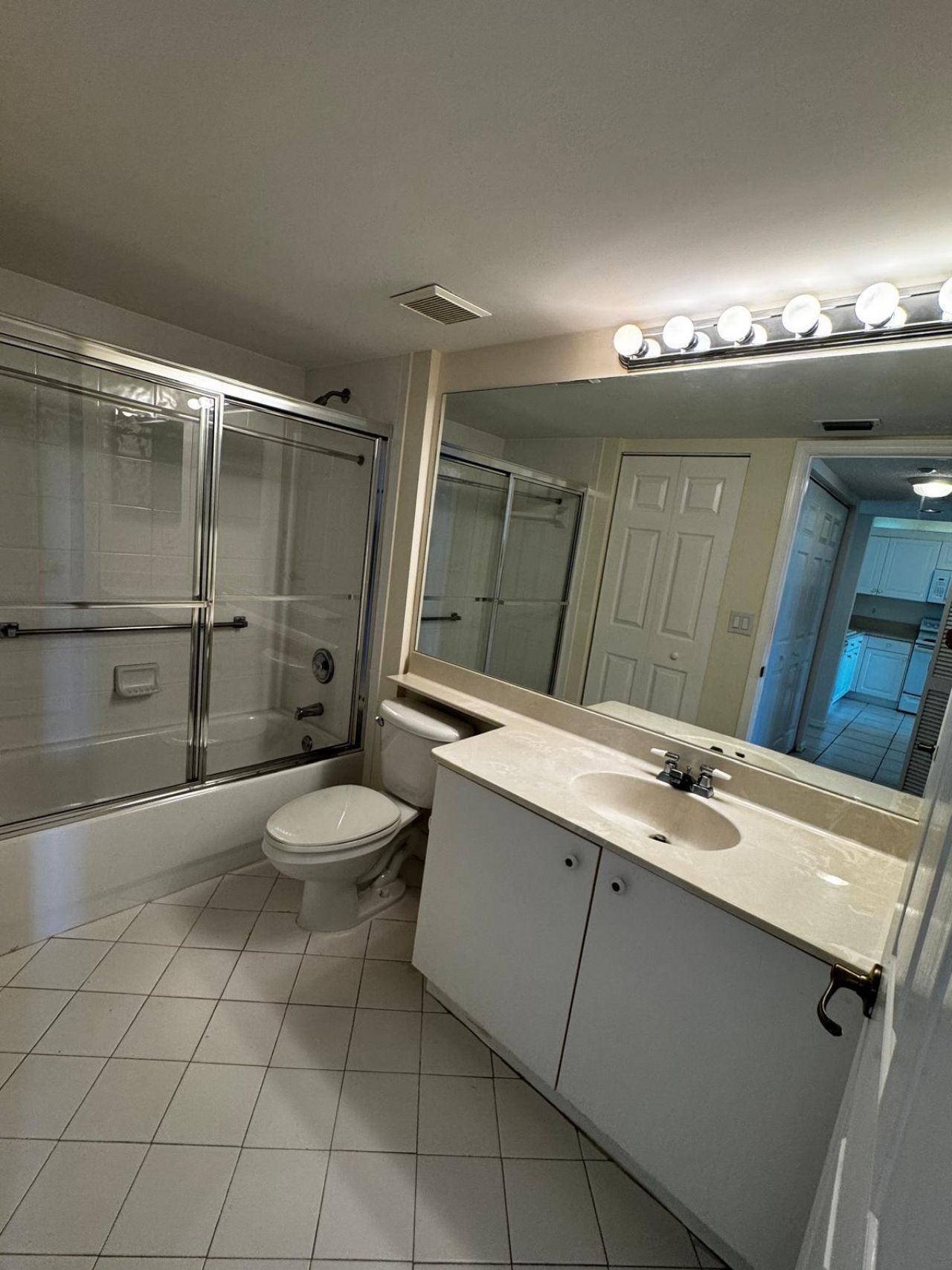 7763 Southampton Terrace, Unit 405, Tamarac, FL 33321 Photo
