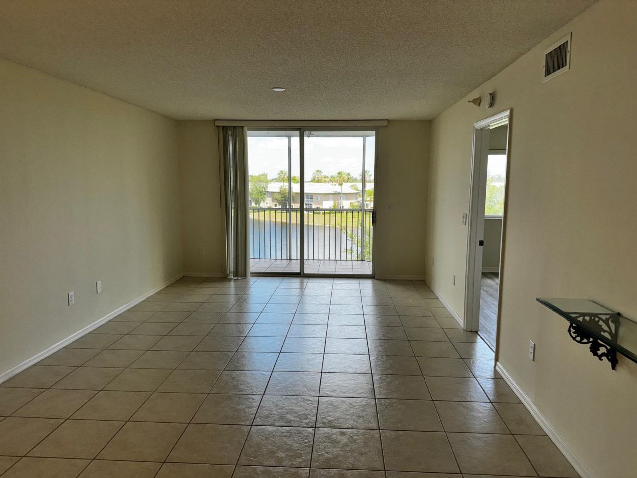 7763 Southampton Terrace, Unit 405, Tamarac, FL 33321 Photo