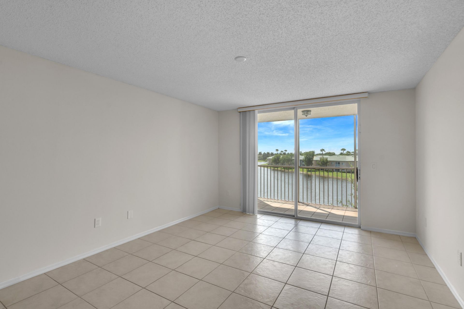 7763 Southampton Terrace, Unit 405, Tamarac, FL 33321 Photo