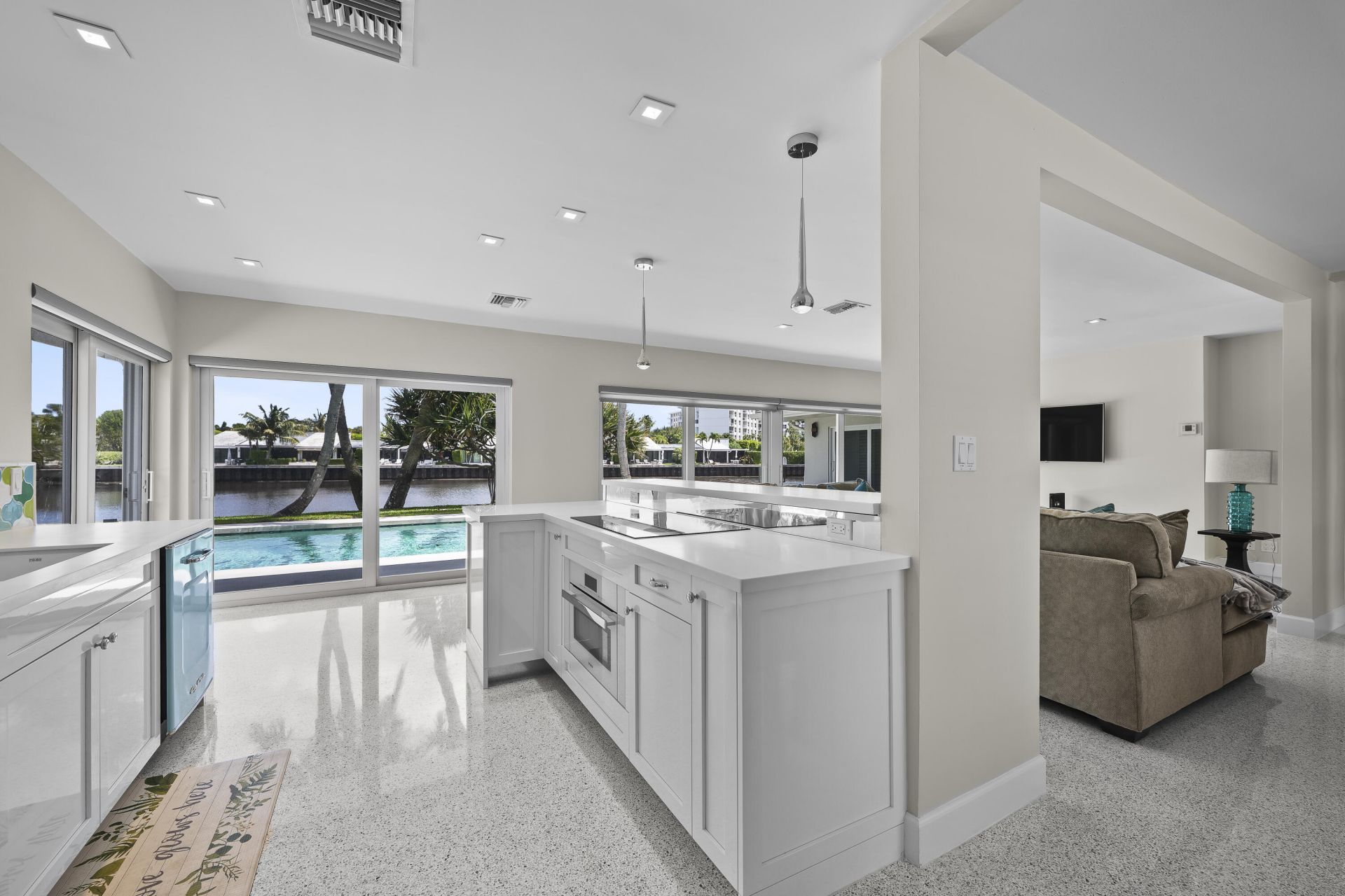 2259 Ibis Isle Road E, Palm Beach, FL 33480 Photo