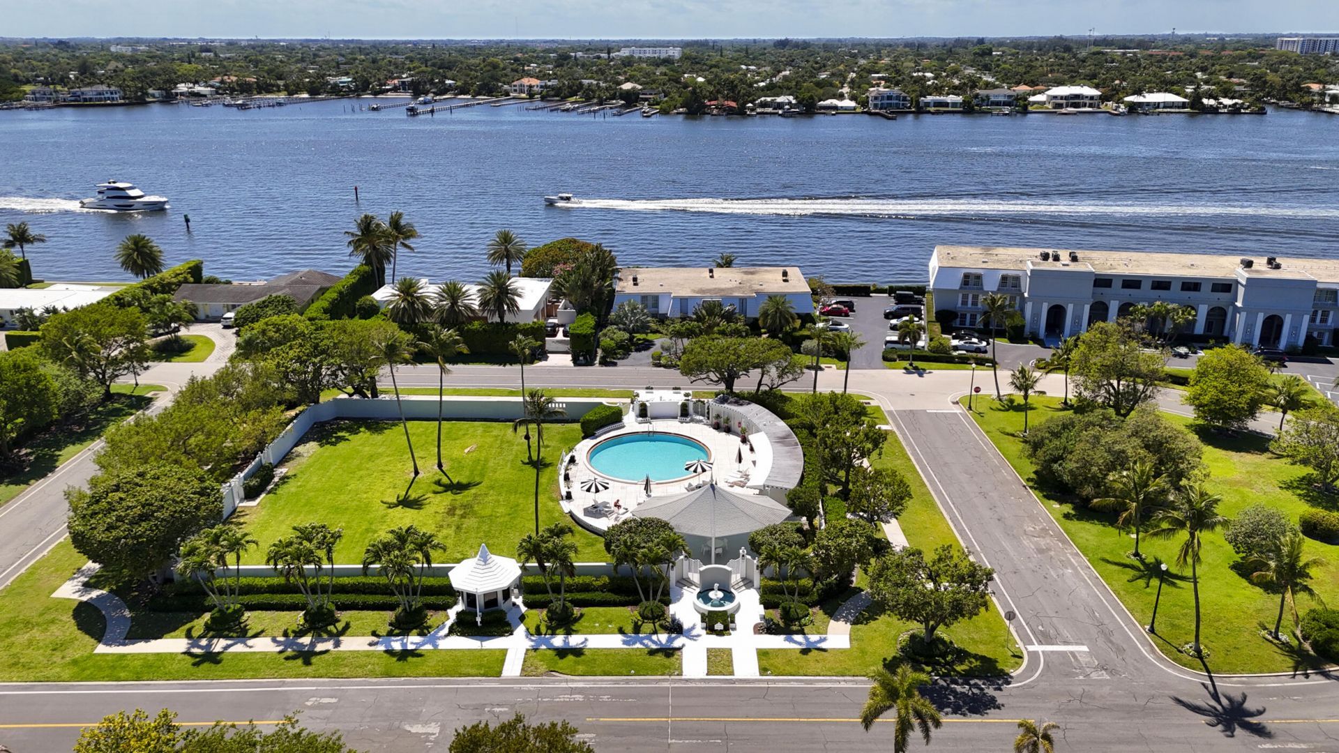 2259 Ibis Isle Road E, Palm Beach, FL 33480 Photo