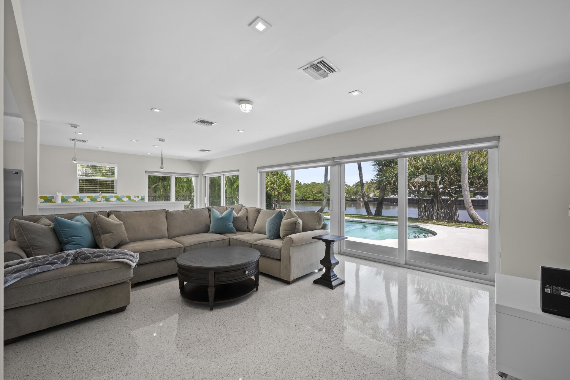 2259 Ibis Isle Road E, Palm Beach, FL 33480 Photo