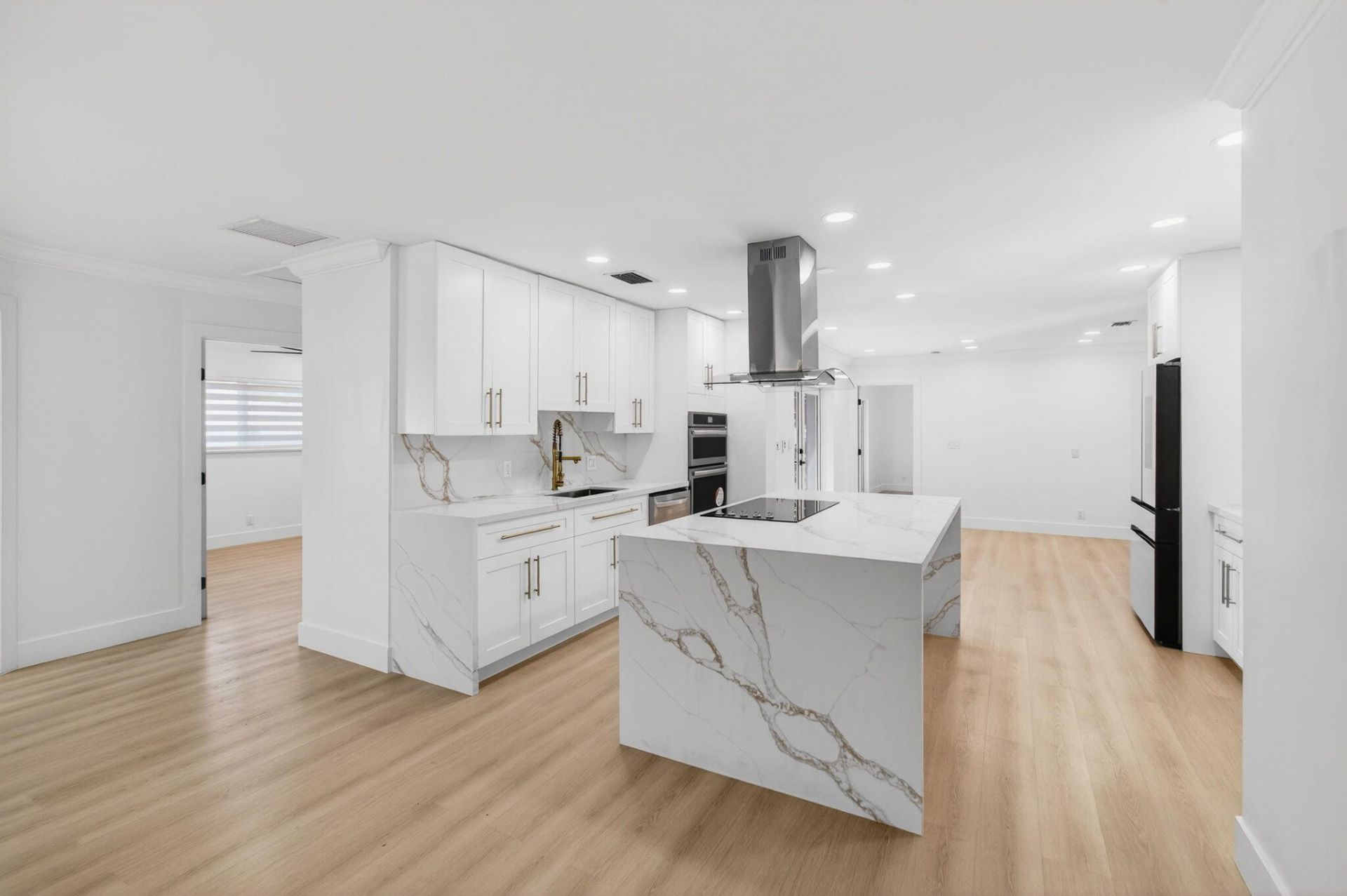 360 SW 2nd Street, Boca Raton, FL 33432 Photo