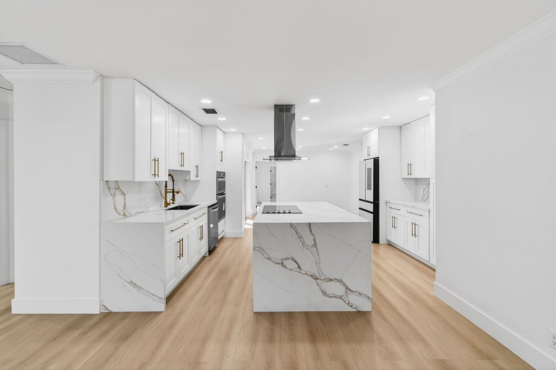 360 SW 2nd Street, Boca Raton, FL 33432 Photo