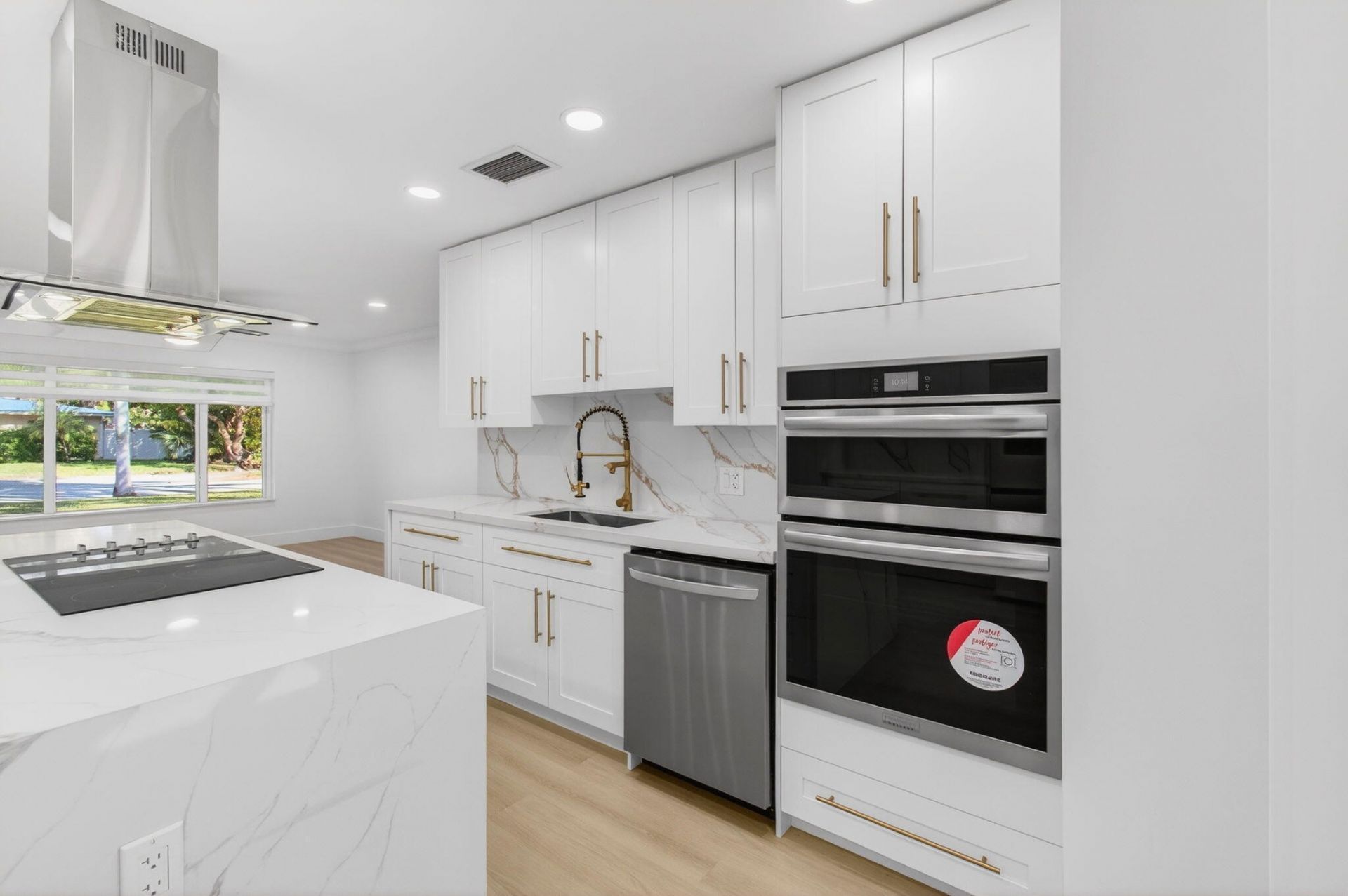 360 SW 2nd Street, Boca Raton, FL 33432 Photo