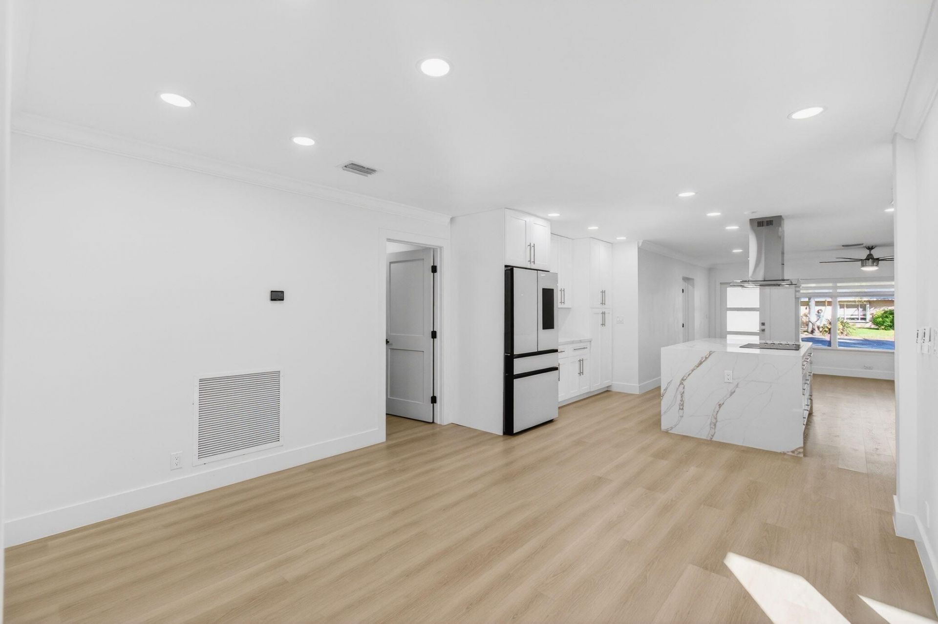 360 SW 2nd Street, Boca Raton, FL 33432 Photo