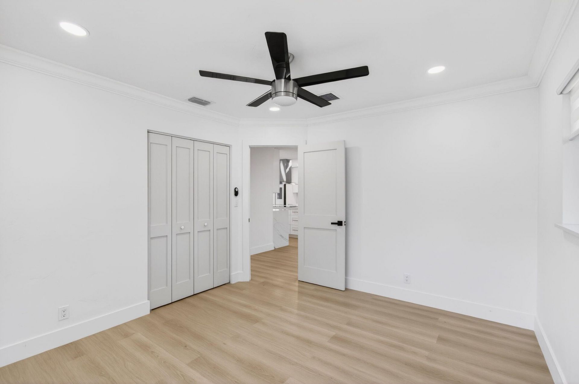 360 SW 2nd Street, Boca Raton, FL 33432 Photo