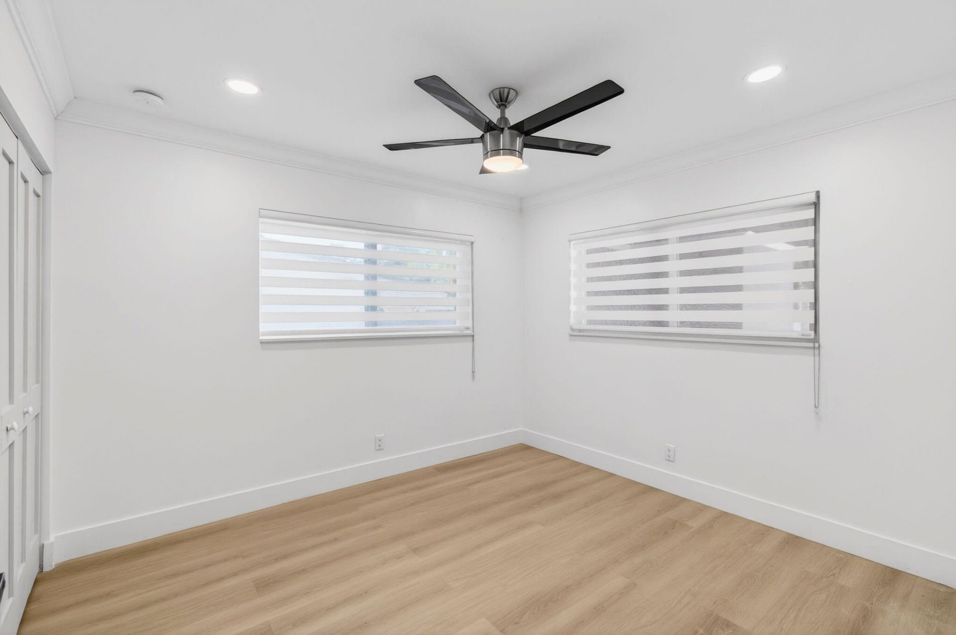 360 SW 2nd Street, Boca Raton, FL 33432 Photo