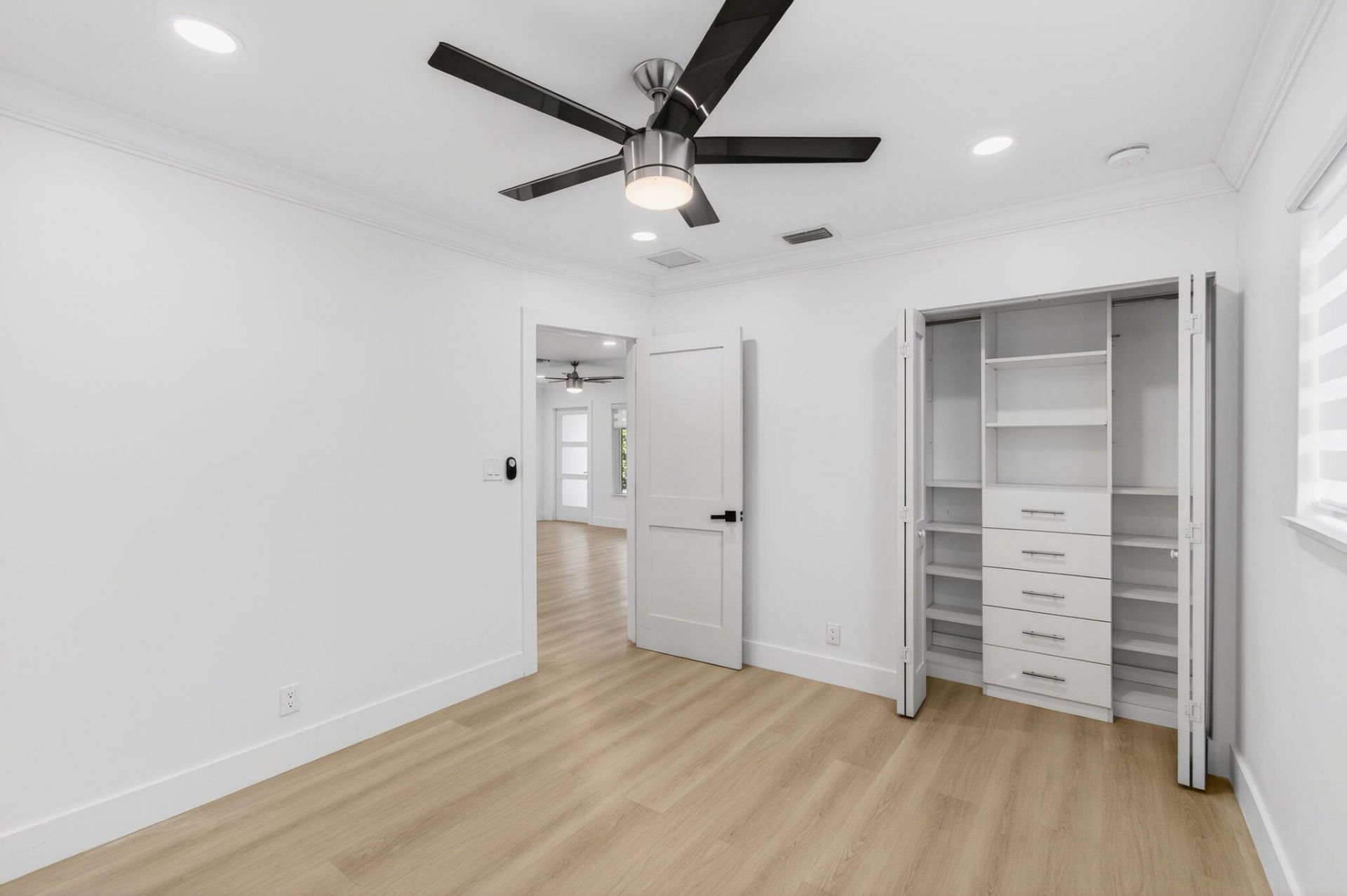 360 SW 2nd Street, Boca Raton, FL 33432 Photo