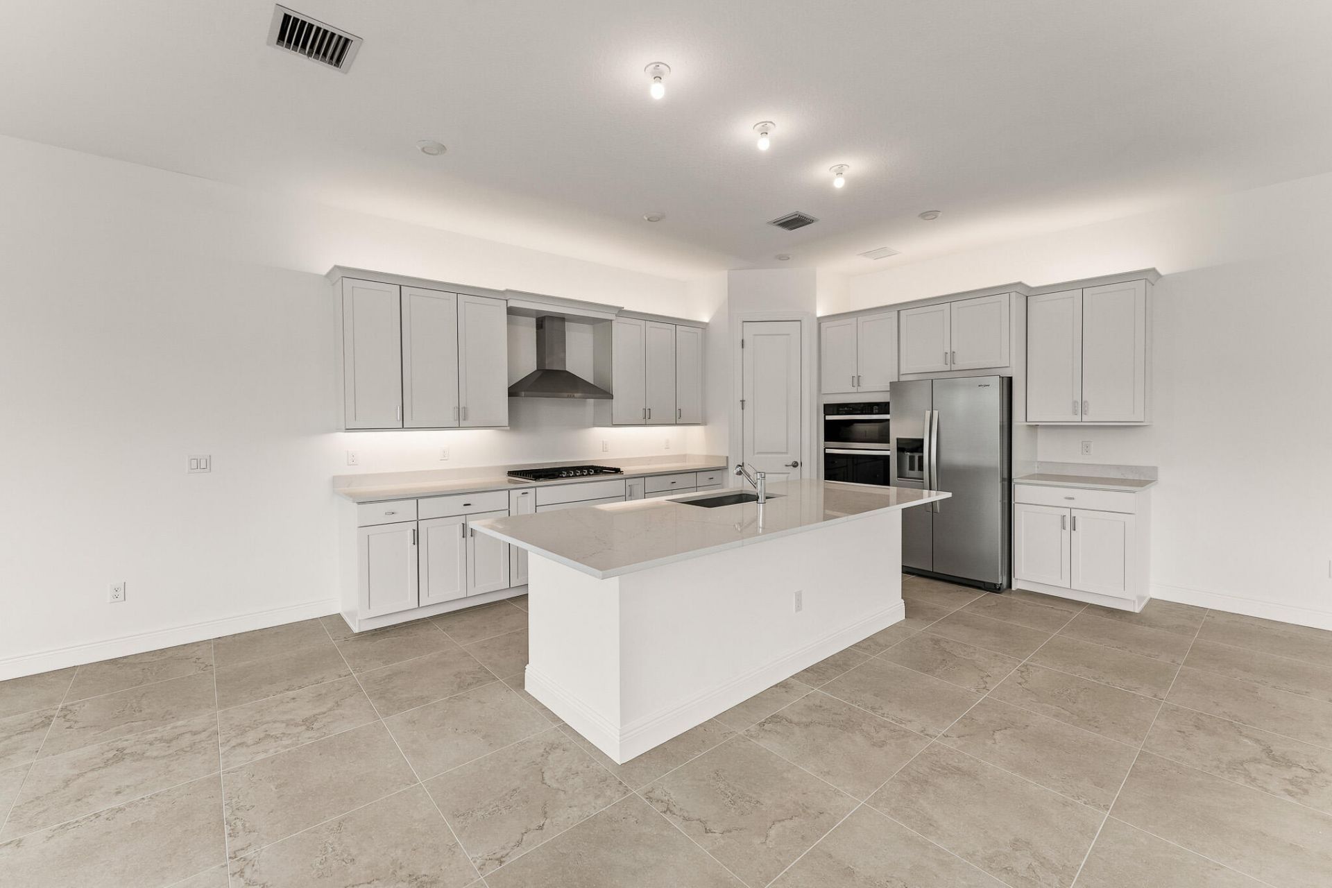 790 SW Prairie Avenue, Palm City, FL 34990 Photo