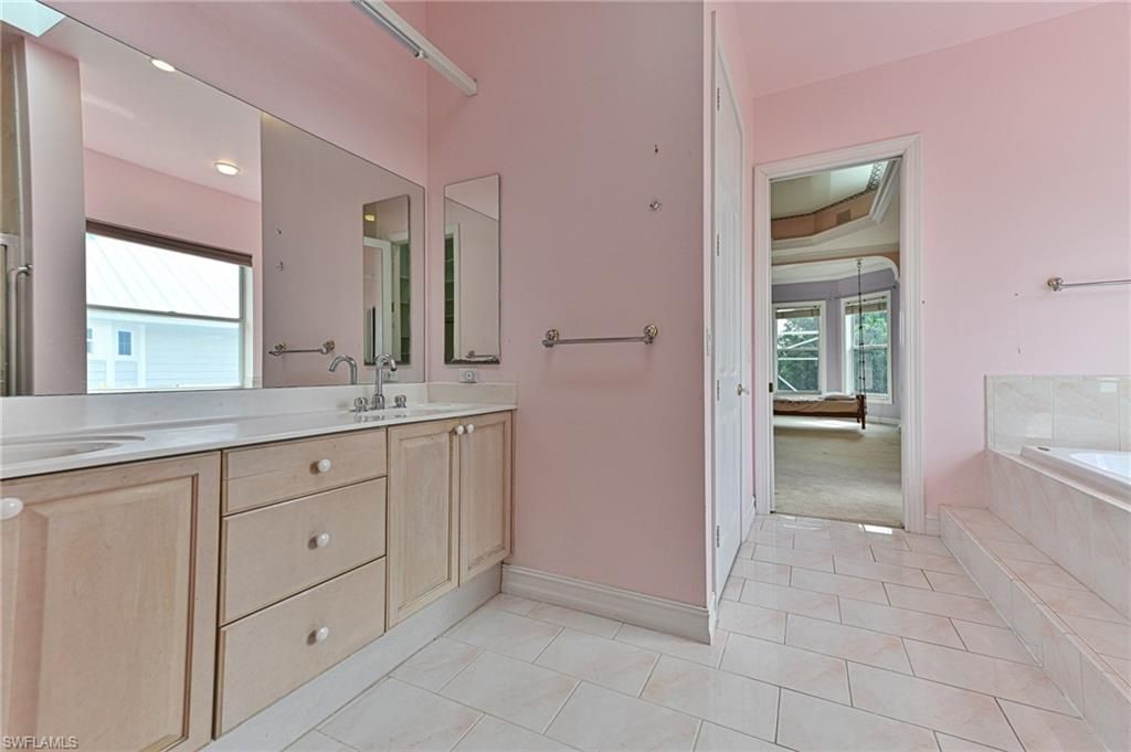 192 Topanga Dr , Bonita Springs, FL 34134 Photo