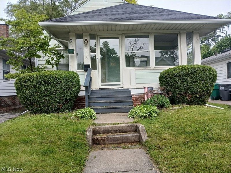 616 Durango Drive, Toledo, OH 43609 Photo 2