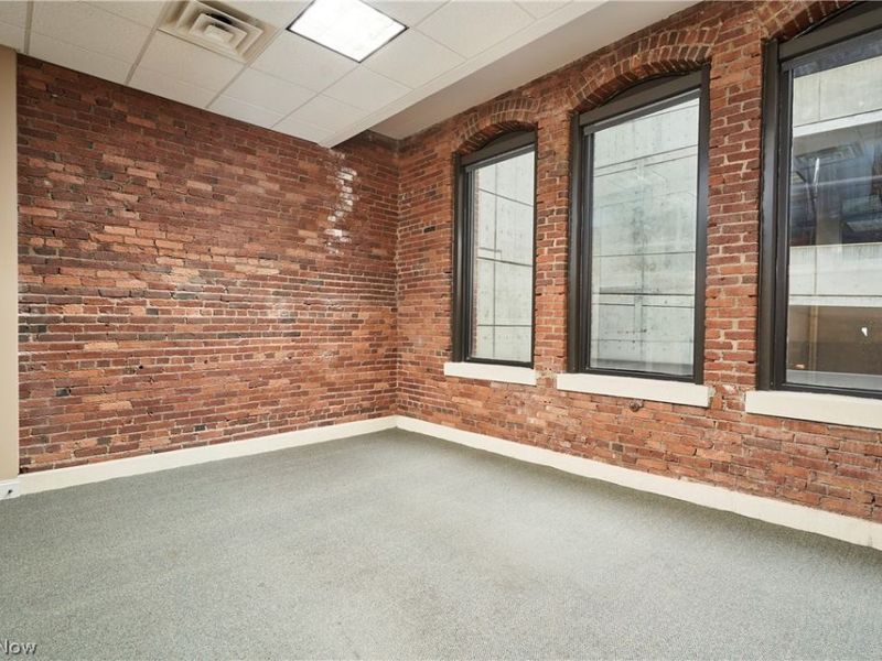 17-23 S Main Street, Unit 301, Akron, OH 44308 Photo 8