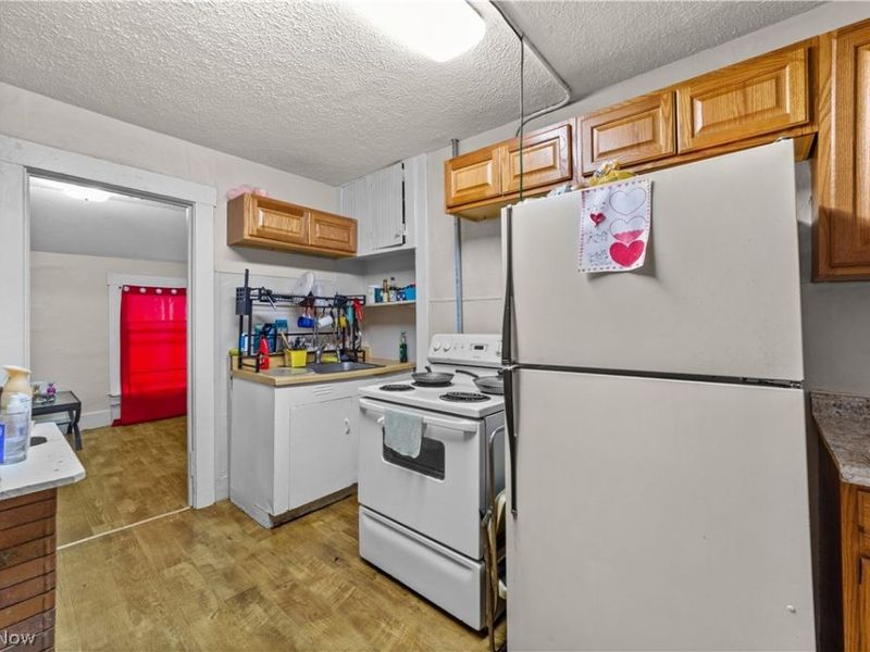 448 Delaware Avenue, Lorain, OH 44052 Photo 13
