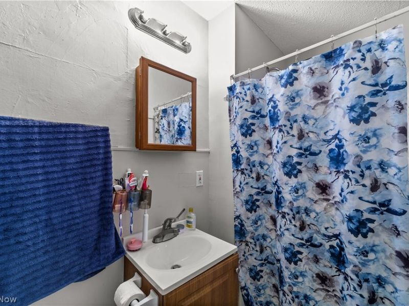 448 Delaware Avenue, Lorain, OH 44052 Photo 14