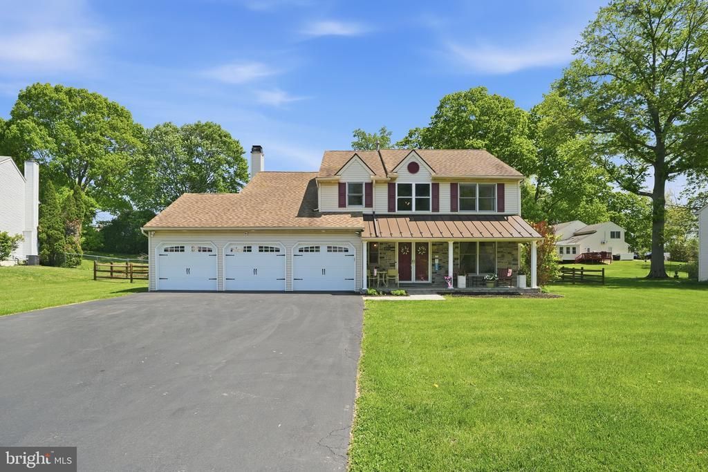 4317 TROPHY, UPPER CHICHESTER, PA 19061