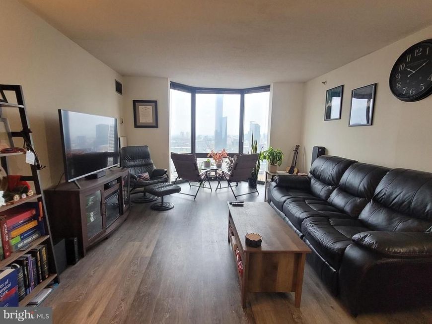 2020 Walnut Street , Unit 28K, Philadelphia, PA 19103 Main Photo