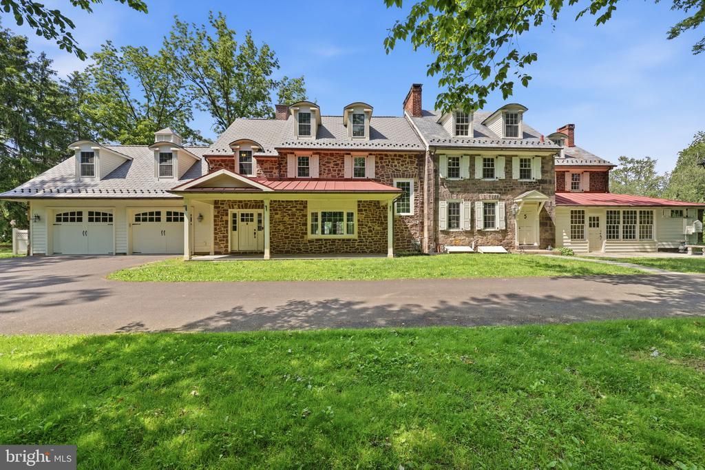 1682 CLYDESDALE CIRCLE, YARDLEY, PA 19067