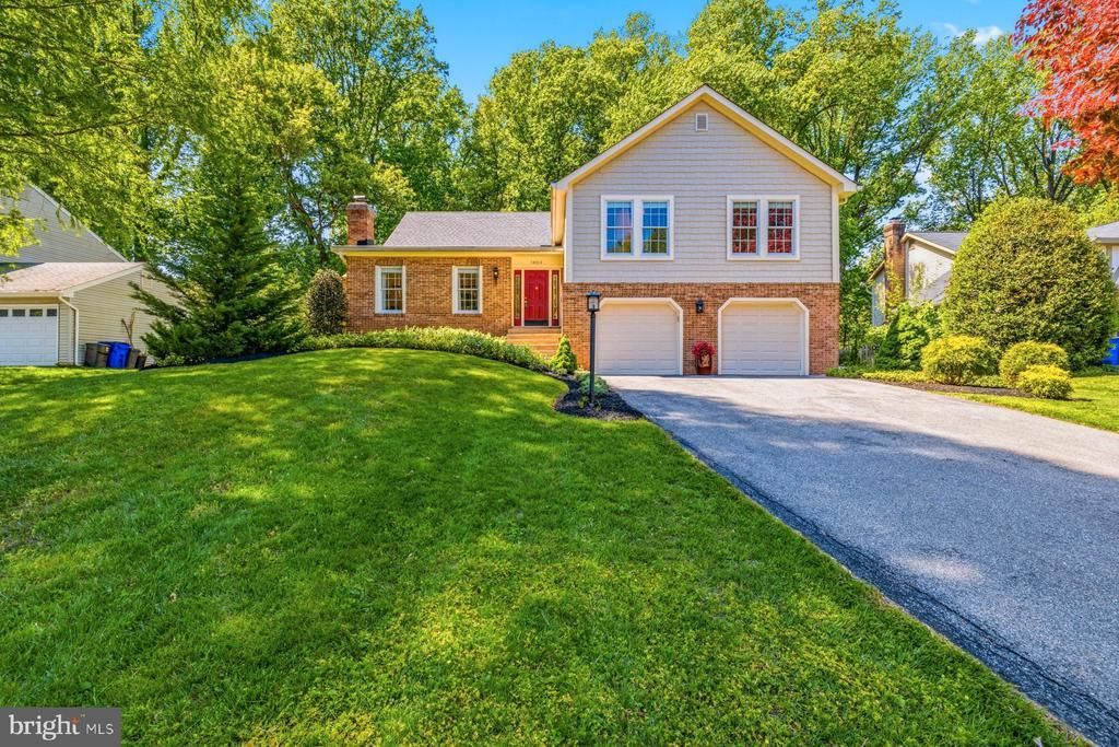10213 Camelford Court, Ellicott City, MD 21042 Main Photo