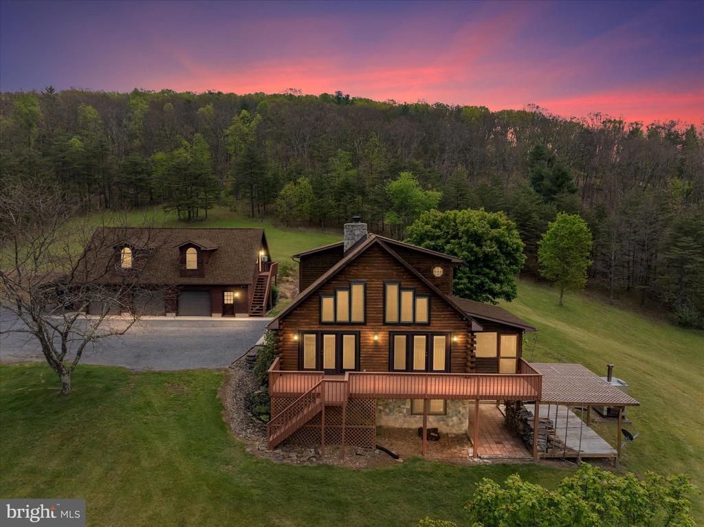 272 Buster Brown Dr., Rio, WV 26755 Main Photo