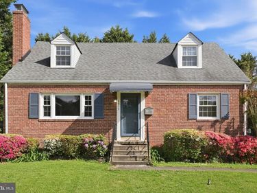 2913 CLEAVE DRIVE , FALLS CHURCH, VA 22042