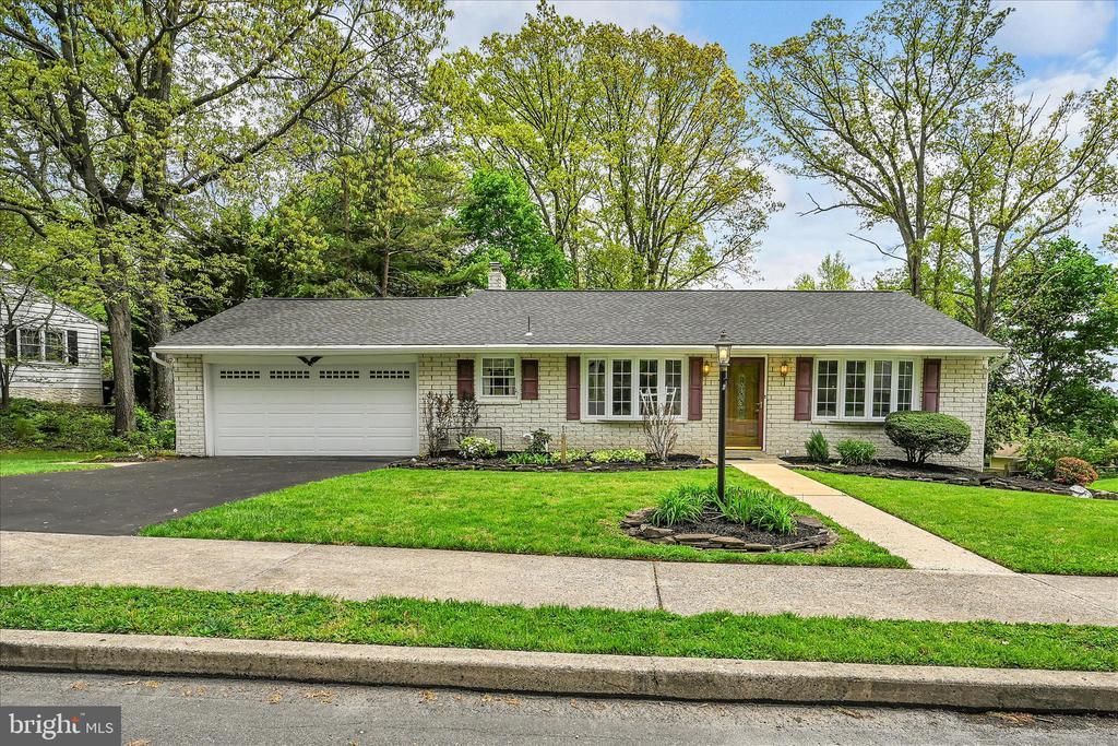 217 Seidel Street, Reading, PA 19606 Main Photo