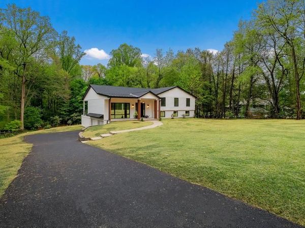 25 ARROWHEAD TRAIL , MEDIA, PA 19063