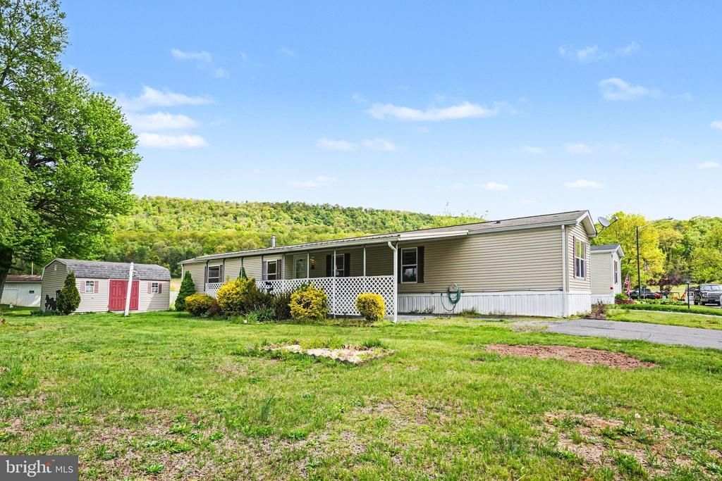 42 KIP ROAD , HALIFAX, PA 17032