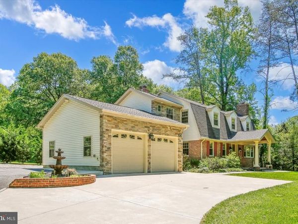 4107 WOODLARK DRIVE, ANNANDALE, VA 22003