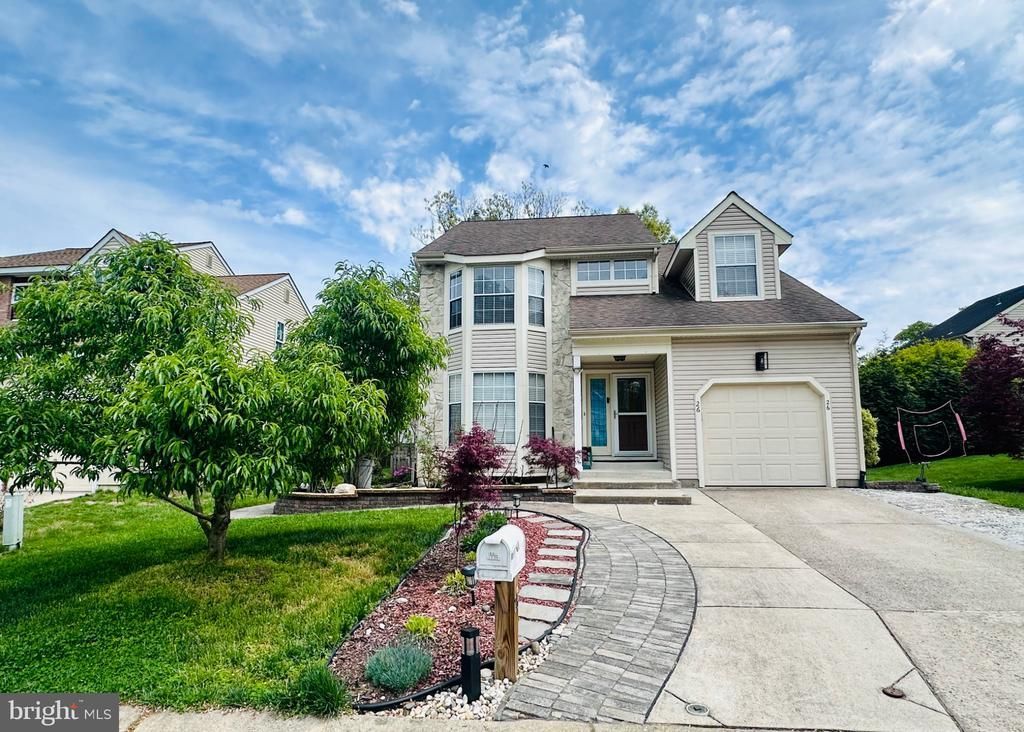 26 CHRISTOPHER MILLS DRIVE  Mount Laurel, NJ 