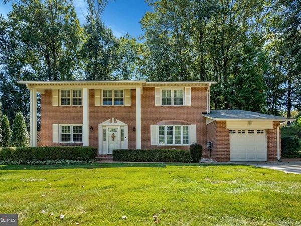 10305 COLLINGHAM DRIVE, FAIRFAX, VA 22032