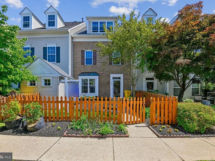 8733 Orchard Green Court, Odenton, MD 21113 Main Photo