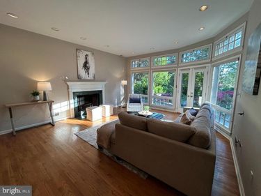 6515 OLD CHESTERBROOK ROAD, MCLEAN, VA 22101
