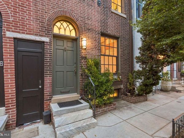 2415 PINE STREET, PHILADELPHIA, PA 19103