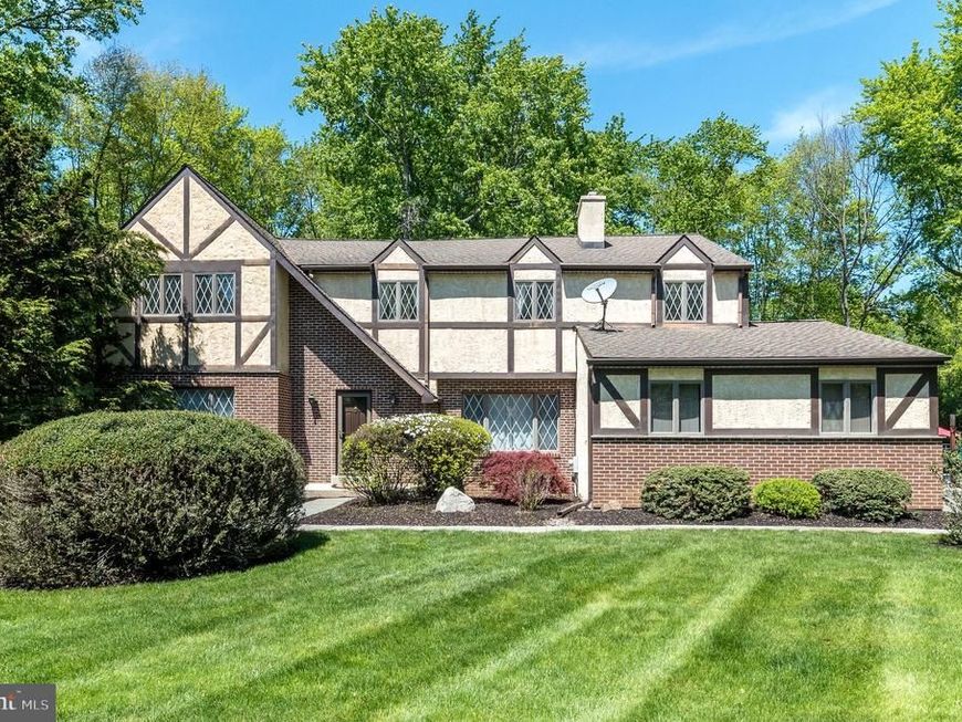 1 Joanna Drive, Malvern, PA 19355 Main Photo