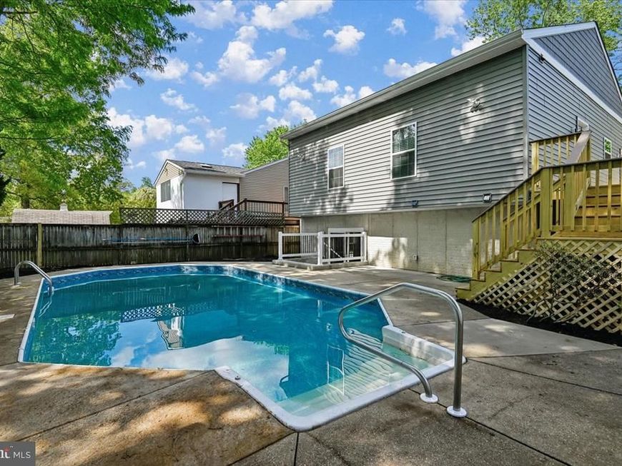 7784 Lakeland Avenue, Pasadena, MD 21122 Main Photo