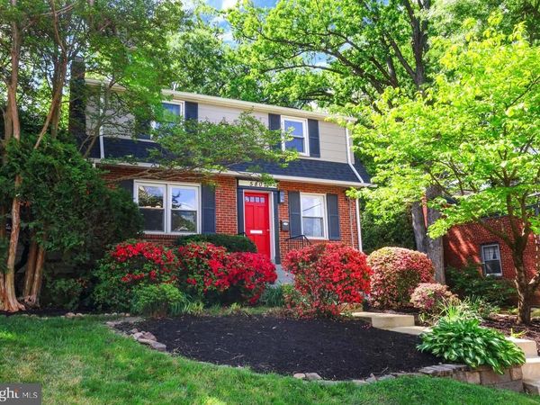 5807 CARLYLE , CHEVERLY, MD 20785